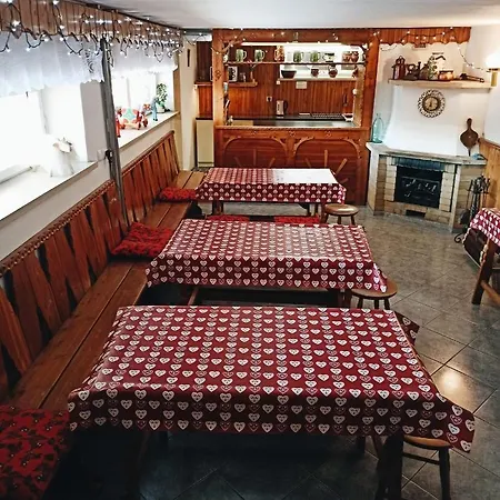 ホームステイ Siedlisko U Jana コルビエルフ